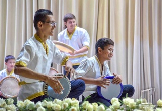 Madaniyat va sanʼat sohasidagi iqtidorli yoshlar ragʻbatlantiriladi