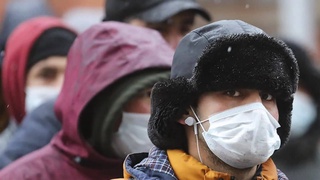 Трудовых мигрантов в России могут обязать проходить геномную регистрацию