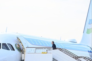 Давлат раҳбари Наманганга жўнаб кетди