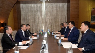 Узбекистан и Азербайджан расширяют туристические связи