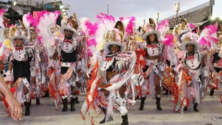 В Бразилии проведут карнавал для проверки эффективности вакцинации