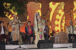 В Сырдарье проходит III Международный фестиваль бахши