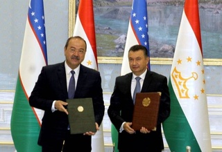 Сарвазири Ӯзбекистон Абдулло Арипов ба Тоҷикистон сафар кард