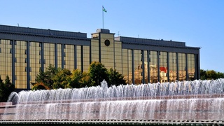 При Кабинете Министров Республики Узбекистан созданы институт и высшая школа