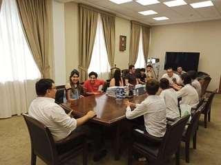 Вазир ўринбосарининг ёш киноижодкорлар билан учрашуви бўлиб ўтди