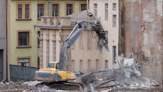 Бузылап атырған турақ жай ҳәм турақ жай емес объекттиң базар баҳасы толық қаплап бериледи