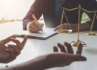 Янги босқичдаги ҳуқуқшунослар: Президент фармони юридик таълимни қандай ўзгартиради?