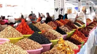 На рынках столицы внедрят пилотную электронную систему