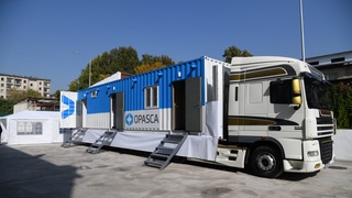 Oʻzbekistonga ilk bor koʻchma mobil PZR laboratoriya olib kelindi