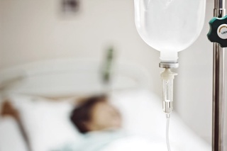 Паст Дарғомда одамлар фаст-фуддан заҳарланди