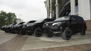 США передали погранвойскам Узбекистана более 50 автомобилей «Toyota Hilux» и «Fortuner»