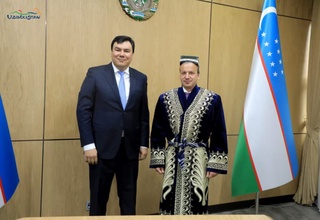 Бош вазир ўринбосари Халқаро шахмат федерацияси президенти билан учрашди