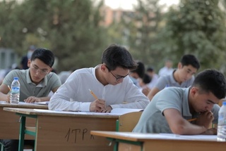 "Янги Ўзбекистон" университетига кириш имтиҳони бўлиб ўтди