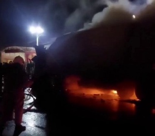 Самарқандда икки юк автомобили тўқнашиб кетди