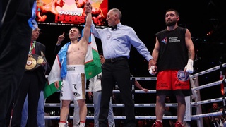 Исроил Мадримов нокаутировал россиянина Магомеда Курбанова в бою за пояс WBA