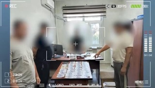 Қашқадарёда ўзини профилактика инспектори деб таништириб, фуқародан пул олаётган шахс ушланди