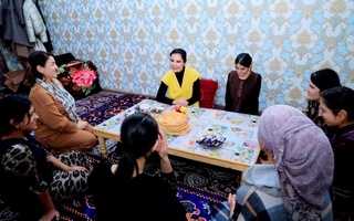 Ректор ётоқхона ва ижарадаги талабалар ҳолидан хабар олди