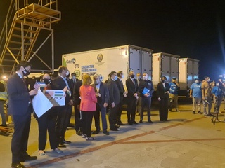 Юртимизга АҚШдан коронавирусга қарши 3 миллион 60 доза Moderna вакцинаси келтирилди