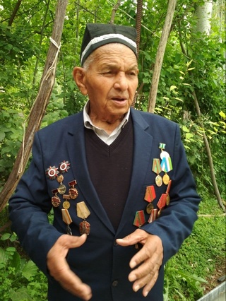 Sizlar  baxti bekamlikda uzoq yashaysiz