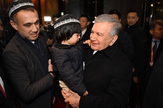 The President of Uzbekistan meets with compatriots in Japan