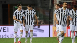 «Наполи» пропустил «Ювентус» в зону Лиги чемпионов УЕФА