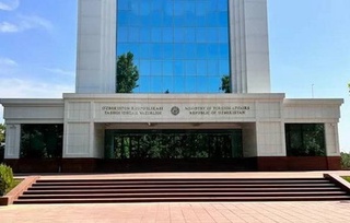 Муовини сардори ВКХ Ӯзбекистон бо Котиби генералии ИДМ суҳбати телефонӣ анҷом дод