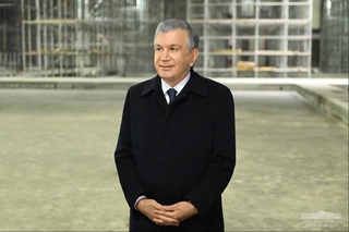 Мемлекет басшысы «Silk road Samarkand» туристік орталығының құрылысымен танысты