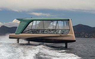 BMW noyob dizaynga ega elektr qayiq ishlab chiqdi