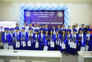 Первым выпускникам совместной образовательной программы вручены дипломы