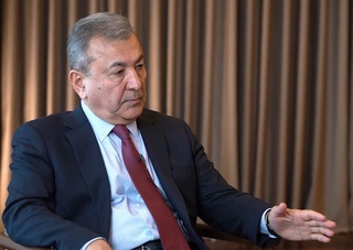 Содиқ Сафоев: «ШҲТнинг мақсади – янги деворлар эмас, янги кўприклар қуриш»