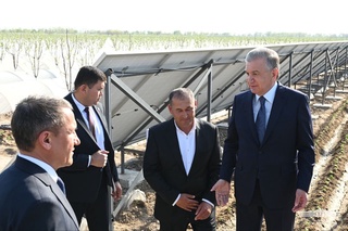 The President meets with Khorezm farmers