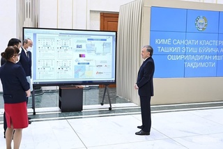Shavkat Mirziyoyev: Endi bu tarmoq qo‘shilgan qiymat beradigan vaqt keldi