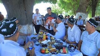 Нуронийлар шукронаси