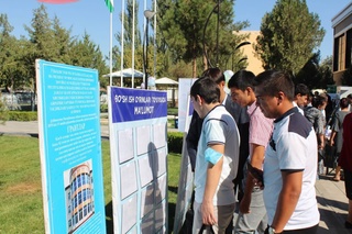 Қарши шаҳрида “Бўш иш ўринлари” ярмаркаси ўтказилди