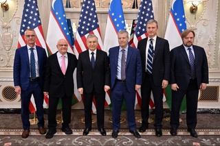 O‘zbekiston Prezidenti AQSHning yetakchi kompaniyalari bilan muhim minerallar sohasida sheriklikni rivojlantirish rejalarini muhokama qildi