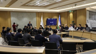 Ғолибони тендер барои сохтмони се неругоҳи фотоэлектрикии офтобӣ дар Ӯзбекистон муайян шуданд