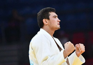 Muzaffarbek Toʻraboyev yarim finalga yoʻl oldi