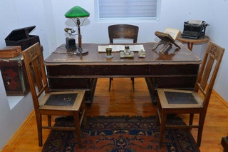 Атоқли шоир Тўра Сулаймоннинг уй-музейи ташкил этилади