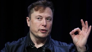 Илон Маскнинг бойлиги бир кунда 15 миллиард долларга камайди