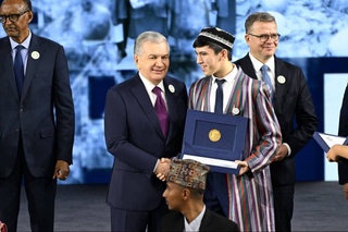 Үшинши ренессанс байшешеклери