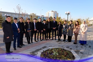 “Nurafshon oqshomlari” sheʼriyat kechasi boʻlib oʻtmoqda