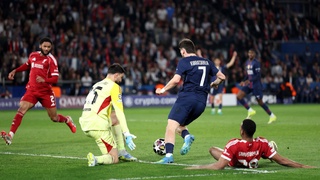 Дезире Дуэ и Хвича Кварацхелия обеспечили ПСЖ победу над «Ливерпулем»