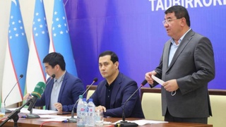 Ҳукумат комиссияси сурхондарёлик тадбиркорлар муаммоларини тинглади