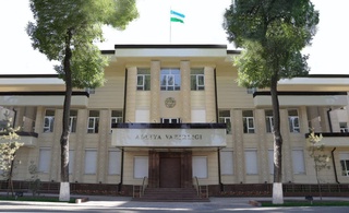 Шартномавий муносабатлар енгиллаштирилди, тақиқ ва чекловлар камайтирилди