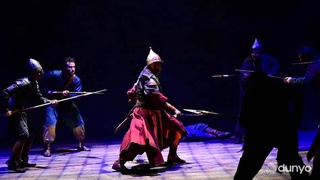 На театральных сценах Турции проходит показ спектакля «Темур и Йылдырым»