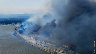 Janubiy Koreyada yongʻin oʻnlab uylarni vayron qildi