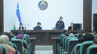 “Ajrim - yechim emas!” va “Oila mustahkamligi uchun barchamiz masʼulmiz”!