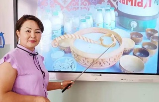 Qozogʻistonda kollej oʻqituvchisi qimizdan muzqaymoq tayyorlashga erishdi