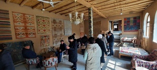 Тошкент вилояти ҳунармандлари фарғоналик ҳунармандлардан тажриба алмашишяпти