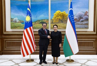 В Сенате Олий Мажлиса состоялась встреча с заместителем председателя Сената парламента Малайзии